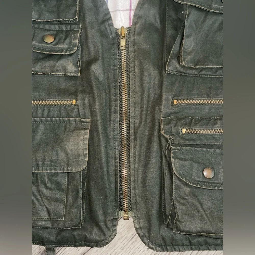 Vintage Men’s Outdoor Vest with “Volksporting” Patches‎ Size Large